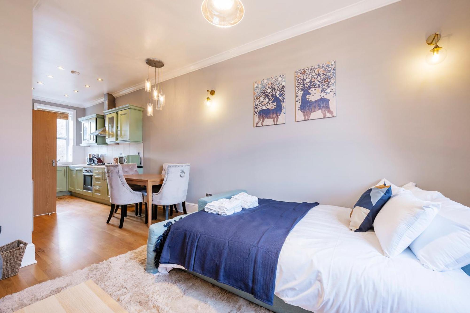 Large 1 Bedroom In Center Of London 3 Exterior foto